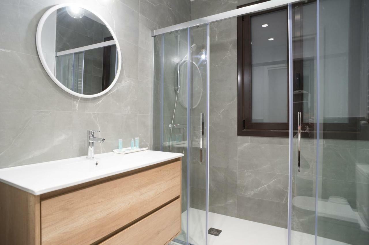 Cantabric Plaza / Iberorent Apartments ซานเซบาสเตียน ภายนอก รูปภาพ